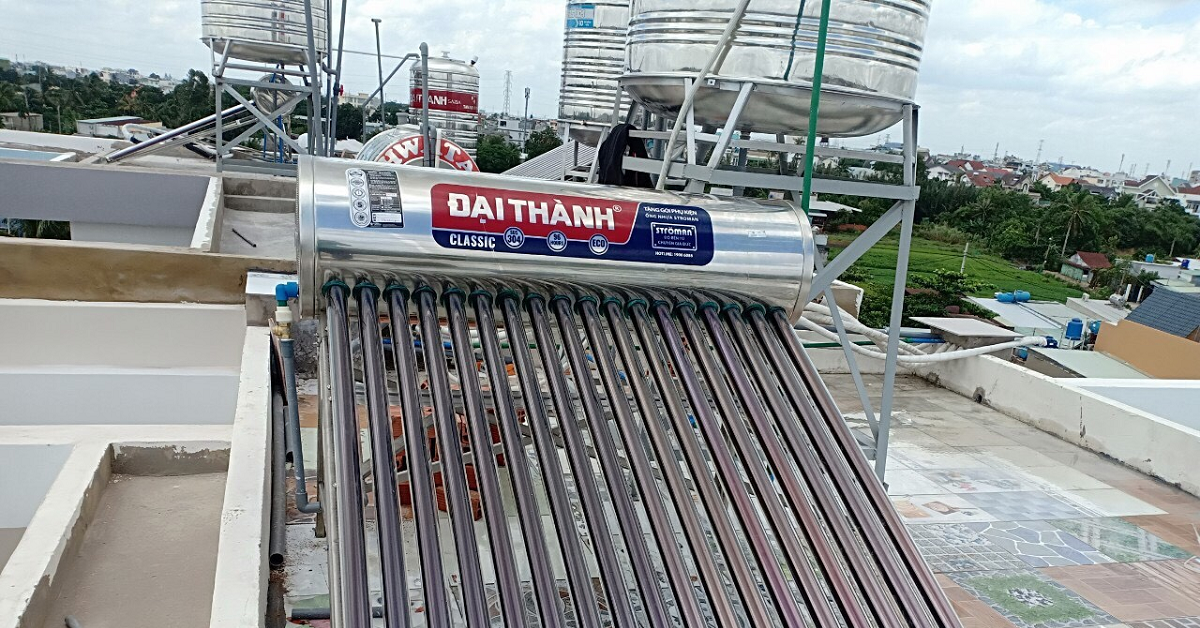 Máy nước nóng năng lượng mặt trời đại thành tại Quận 8 chính hãng, giá tốt